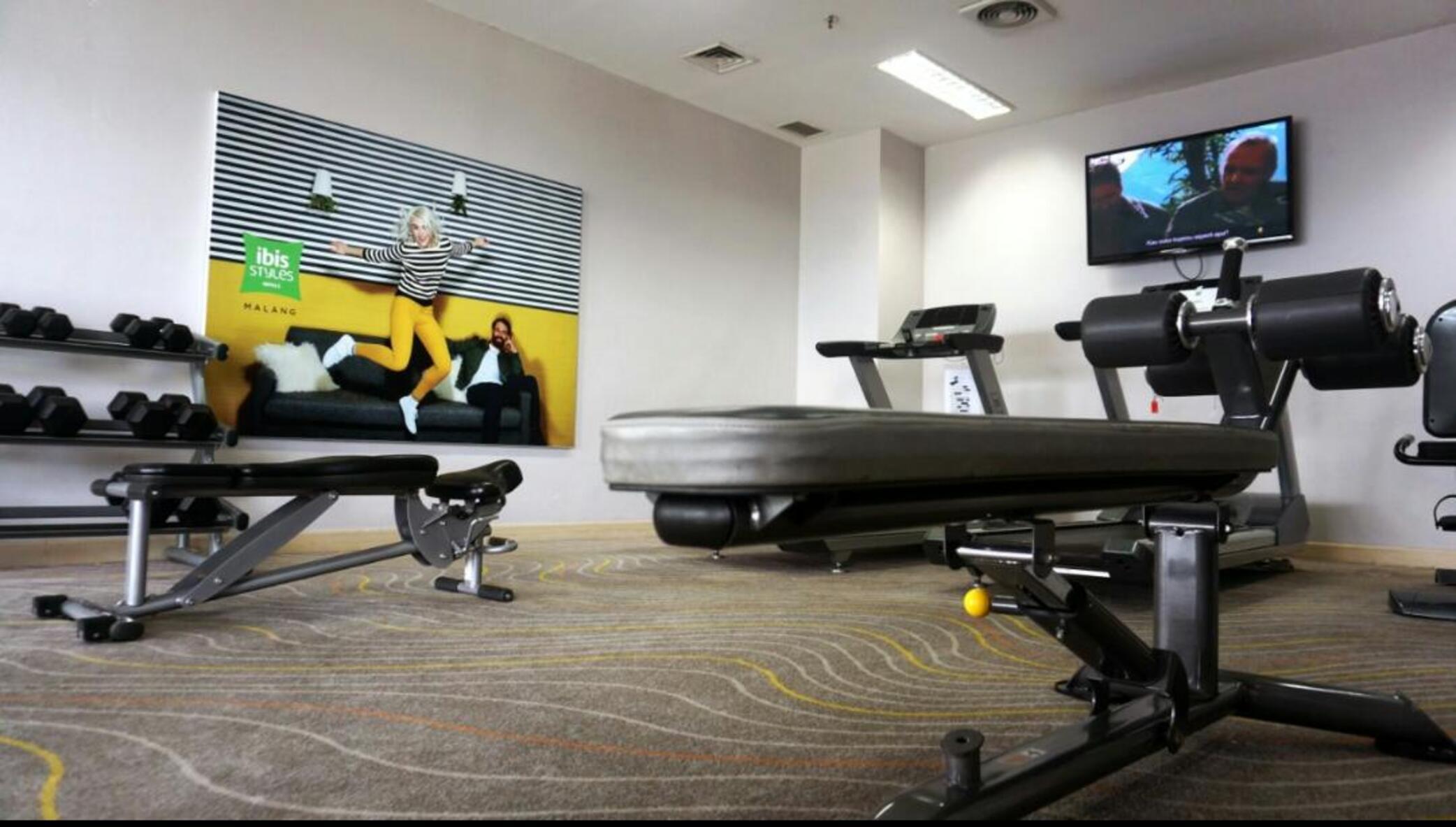 Ibis Styles Malang Hotell Exteriör bild